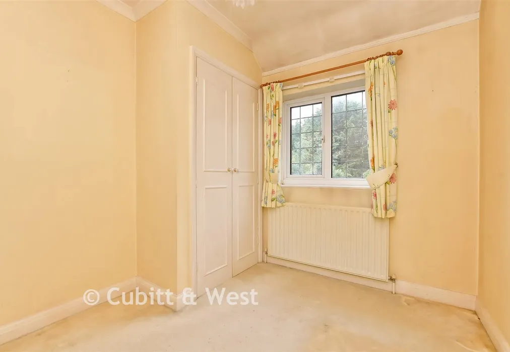Bedroom 3 - Ashurst Road, Tadworth, Surrey - Wards of Kent