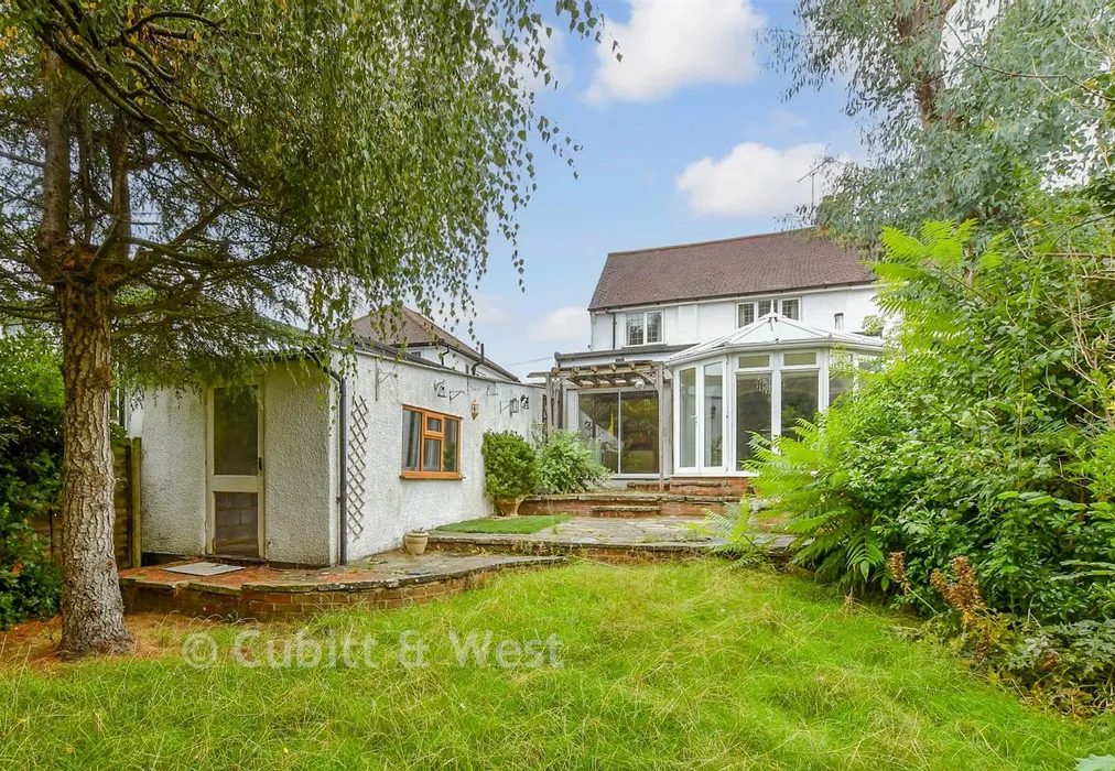 Rear Elevation - Ashurst Road, Tadworth, Surrey - Wards of Kent