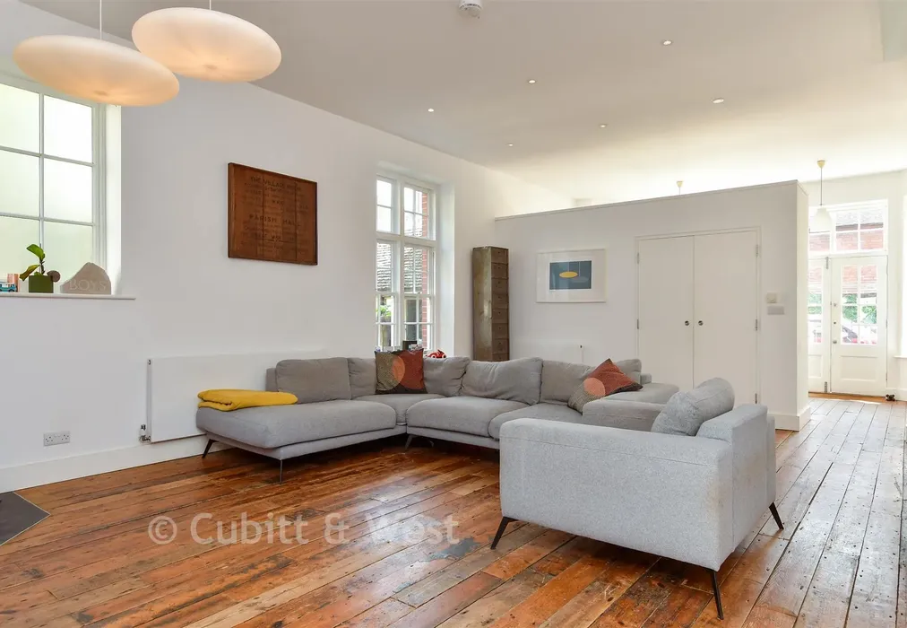 Lounge - High Street, Barcombe, Lewes, East Sussex - Wards of Kent