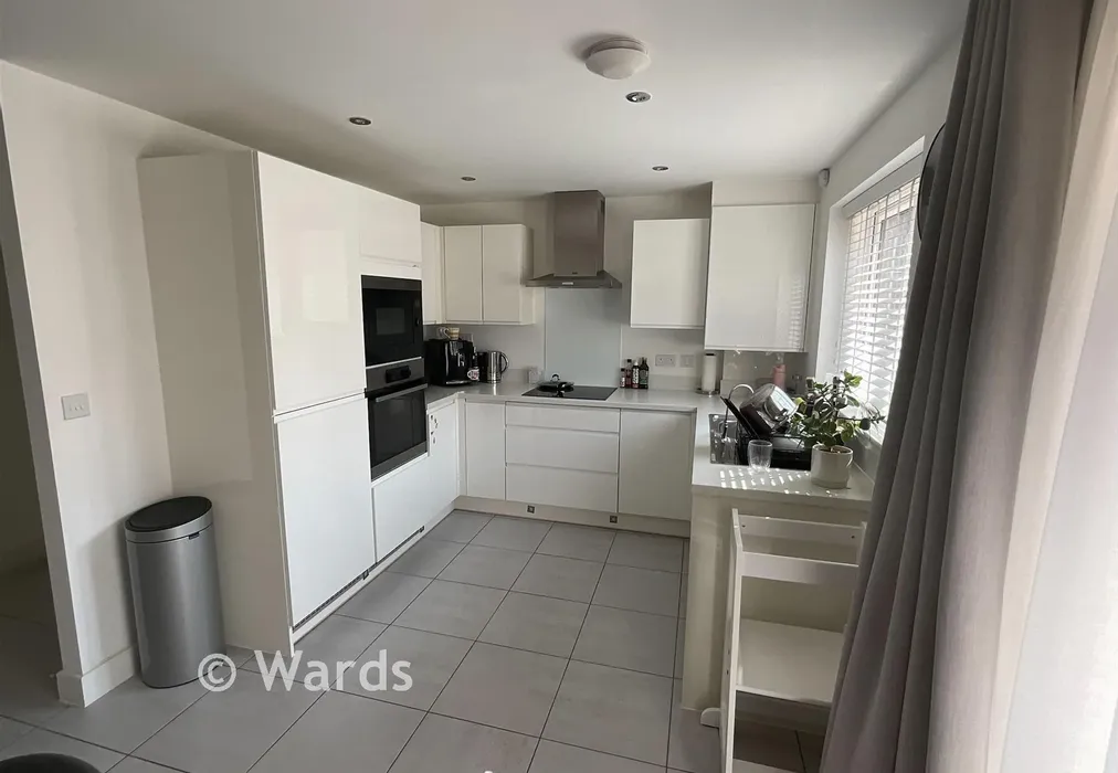 Kitchen - Ovens Road, Weldon, Swanscombe, Kent - Wards of Kent