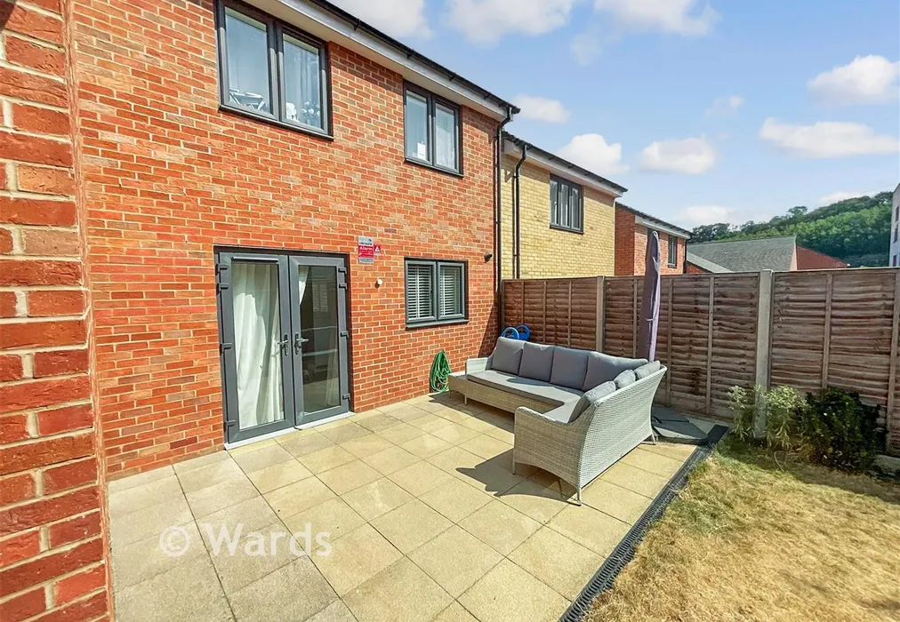 Patio - Ovens Road, Weldon, Swanscombe, Kent - Wards of Kent