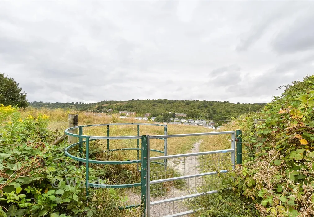 Surrounding Area - Anselm Road, Dover, Kent - Wards of Kent