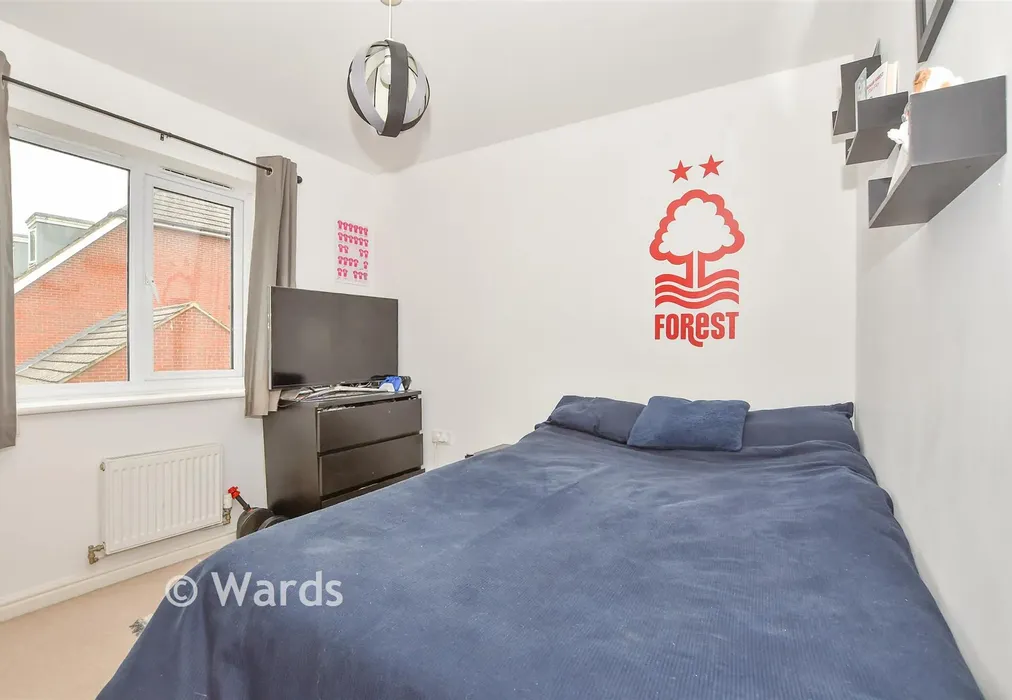 Bedroom 2 - Roman Way, Boughton Monchelsea, Maidstone, Kent - Wards of Kent