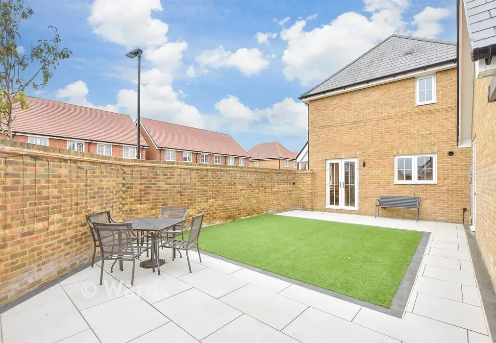 Rear Garden - Lasius Drive, Coxheath, Kent - Wards of Kent