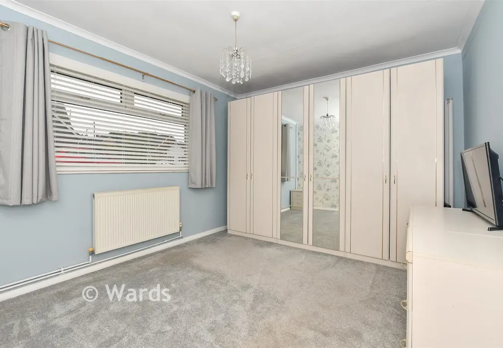 Bedroom 1 - Yeoman Gardens, Willesborough, Kent - Wards of Kent