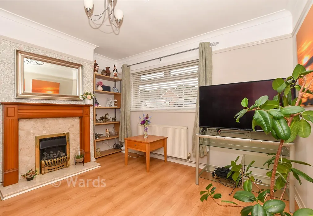 Lounge - Yeoman Gardens, Willesborough, Kent - Wards of Kent