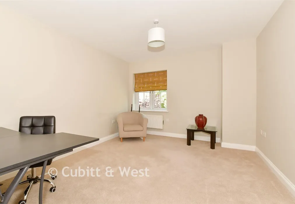 Bedroom 1 - Grove Road, Sutton, Surrey - Wards of Kent