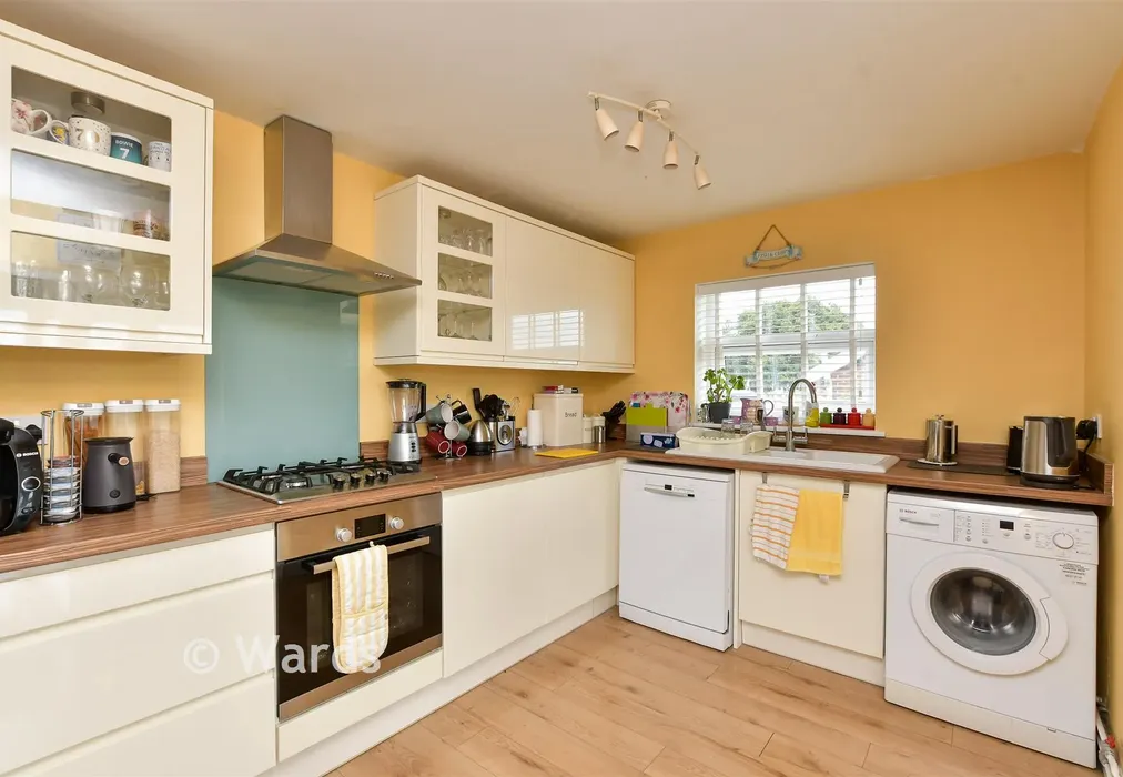 Kitchen - Reach Close, St Margarets-At-Cliffe, Dover, Kent - Wards of Kent