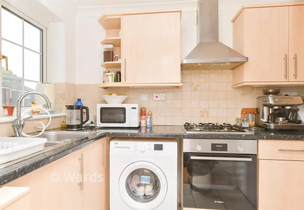 Kitchen - Abinger Drive, Lords Wood, Chatham, Kent - Wards of Kent