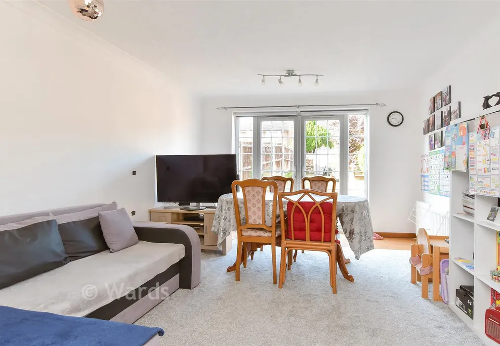 Lounge - Abinger Drive, Lords Wood, Chatham, Kent - Wards of Kent