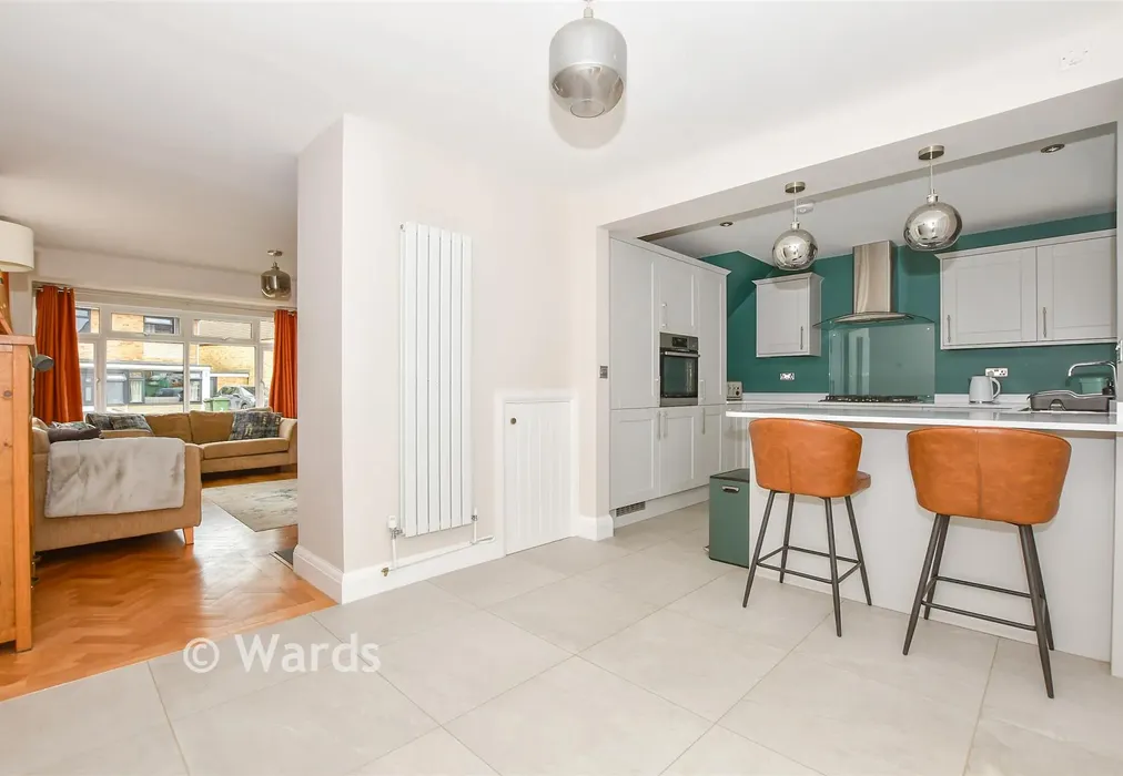 Kitchen/Diner - Barned Court, Maidstone, Barming, Kent - Wards of Kent