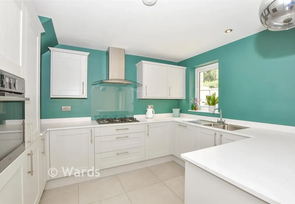 Kitchen/Diner - Barned Court, Maidstone, Barming, Kent - Wards of Kent