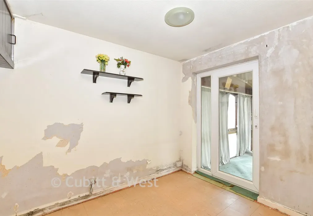 Bedroom 2 - Northlands Avenue, Haywards Heath, West Sussex - Wards of Kent
