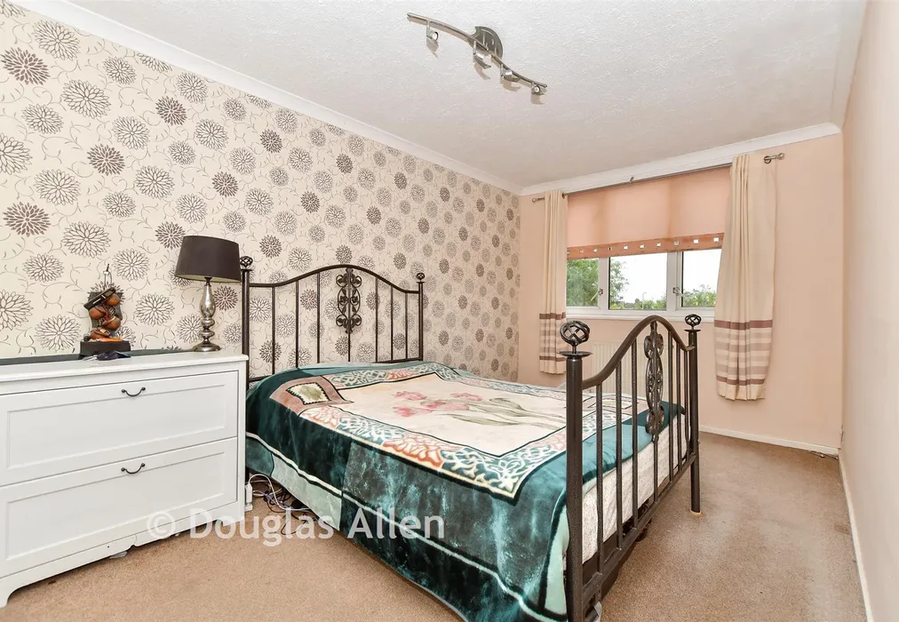 Bedroom 1 - Covert Road, Hainault, Ilford, Essex - Wards of Kent