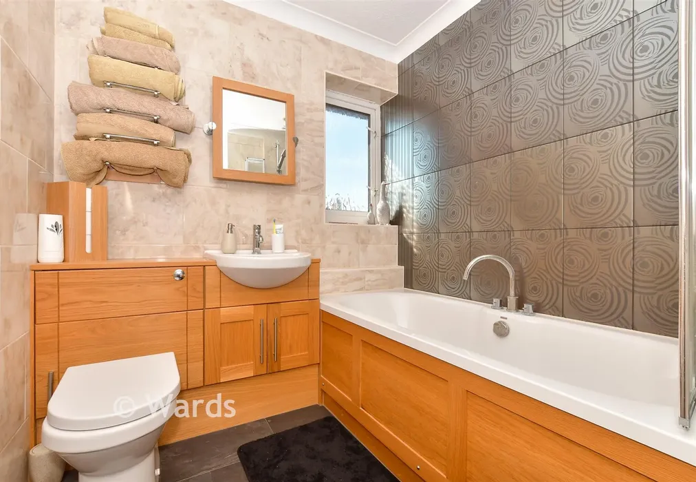 Bathroom - The Haven, Hythe, Kent - Wards of Kent
