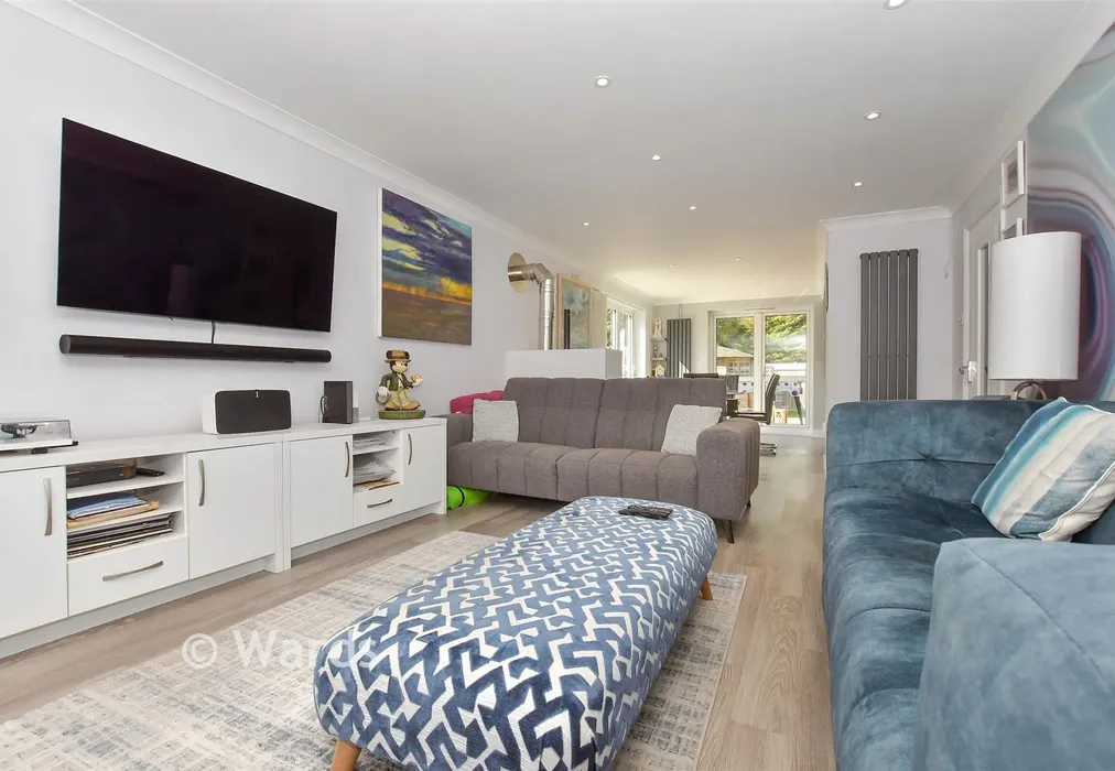 Lounge - The Haven, Hythe, Kent - Wards of Kent