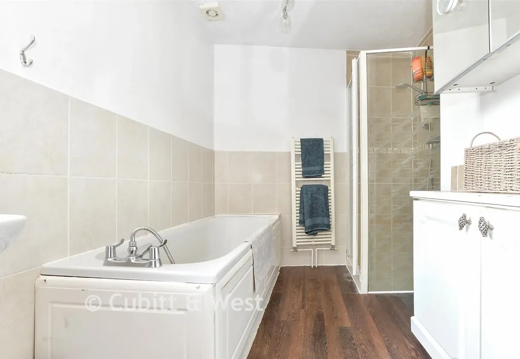 Bathroom - Pineham Copse, Haywards Heath, West Sussex - Wards of Kent