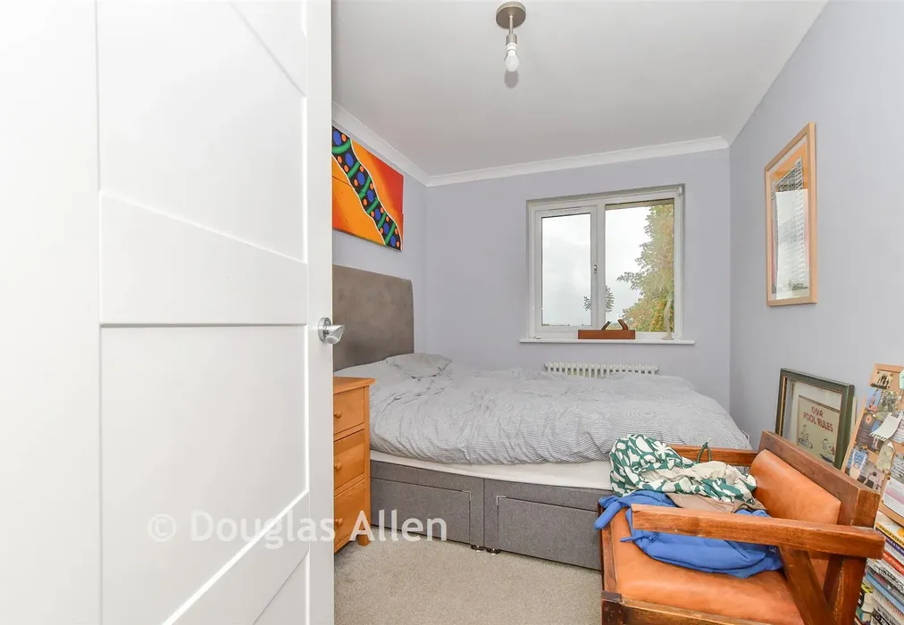 Bedroom 2 - Church Road, Buckhurst Hill, Essex - Wards of Kent