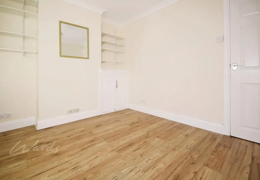 Lounge - Hamerton Road Northfleet DA11 - Wards of Kent