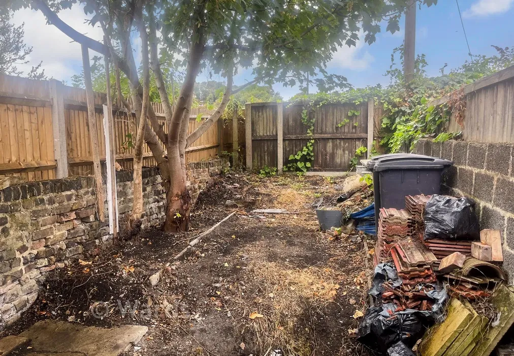 Garden - Maison Dieu Road, Dover, Kent - Wards of Kent