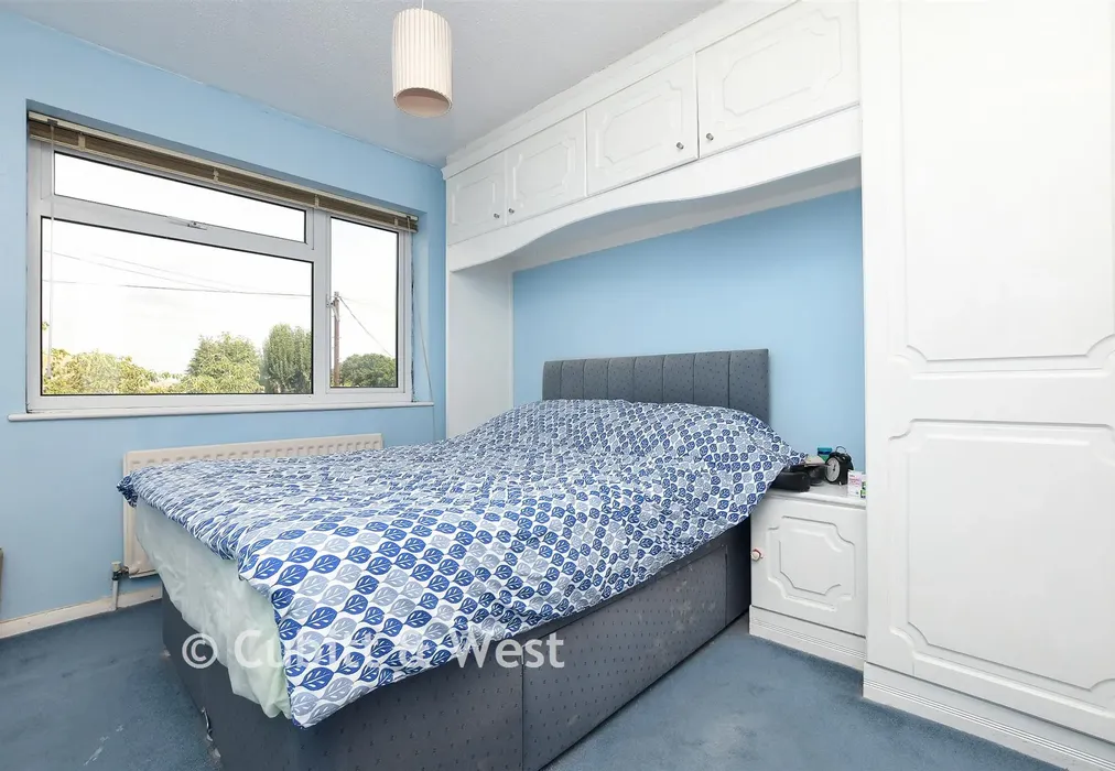 Bedroom 2 - Orchard Rise, Shirley, Surrey - Wards of Kent