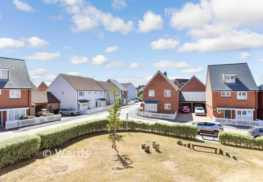 Views To Front - Newcomen Lane, Rochester, Kent - Wards of Kent