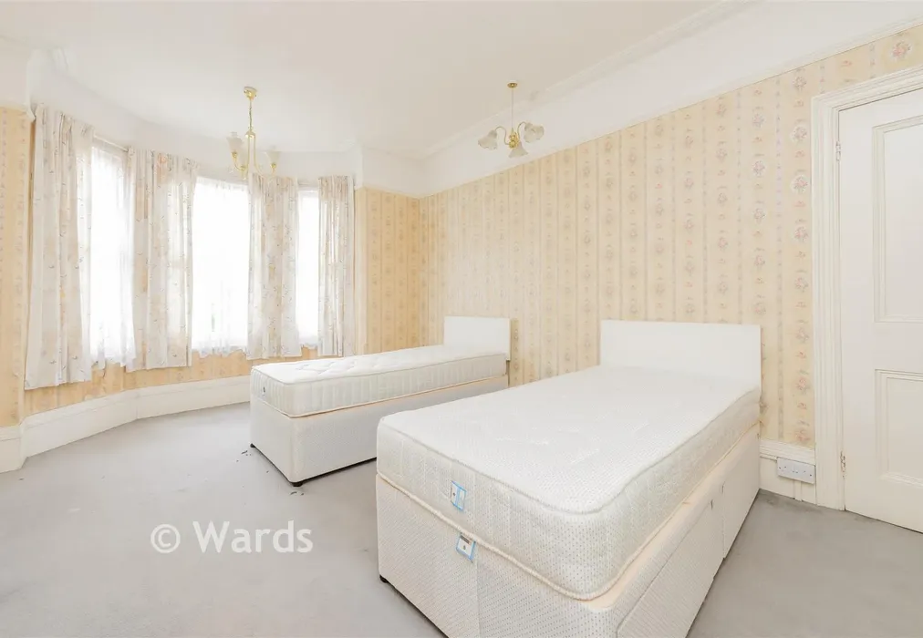 Bedroom 2 - The Avenue, Gravesend, Kent - Wards of Kent