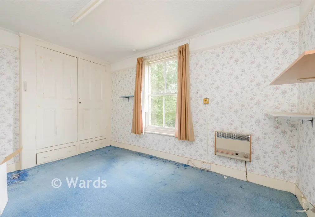 Bedroom 7 - The Avenue, Gravesend, Kent - Wards of Kent
