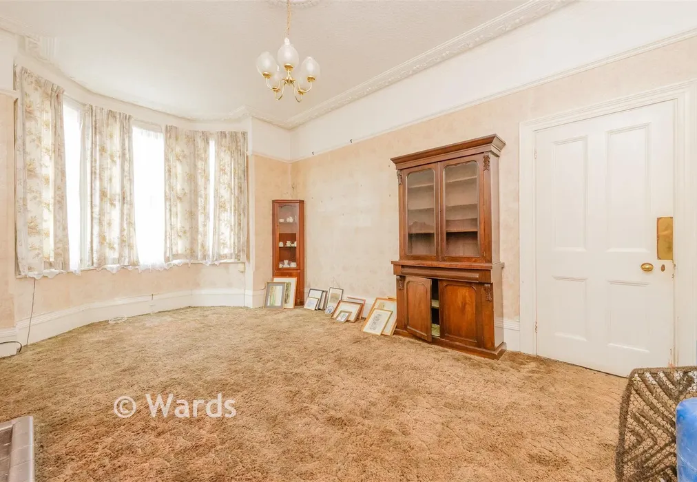 Sitting Room - The Avenue, Gravesend, Kent - Wards of Kent