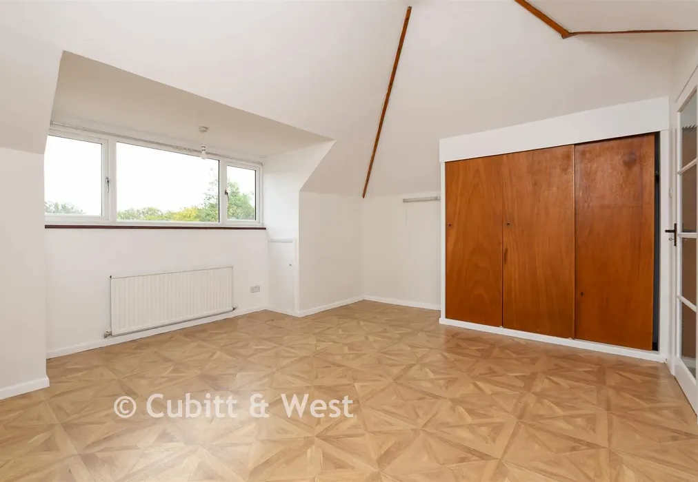 Bedroom 4 - Tupwood Lane, Caterham, Surrey - Wards of Kent