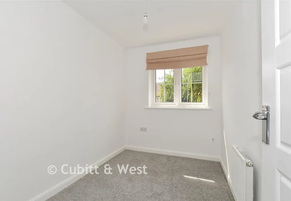 Bedroom 3 - Randall Way, Littlehampton, West Sussex - Wards of Kent