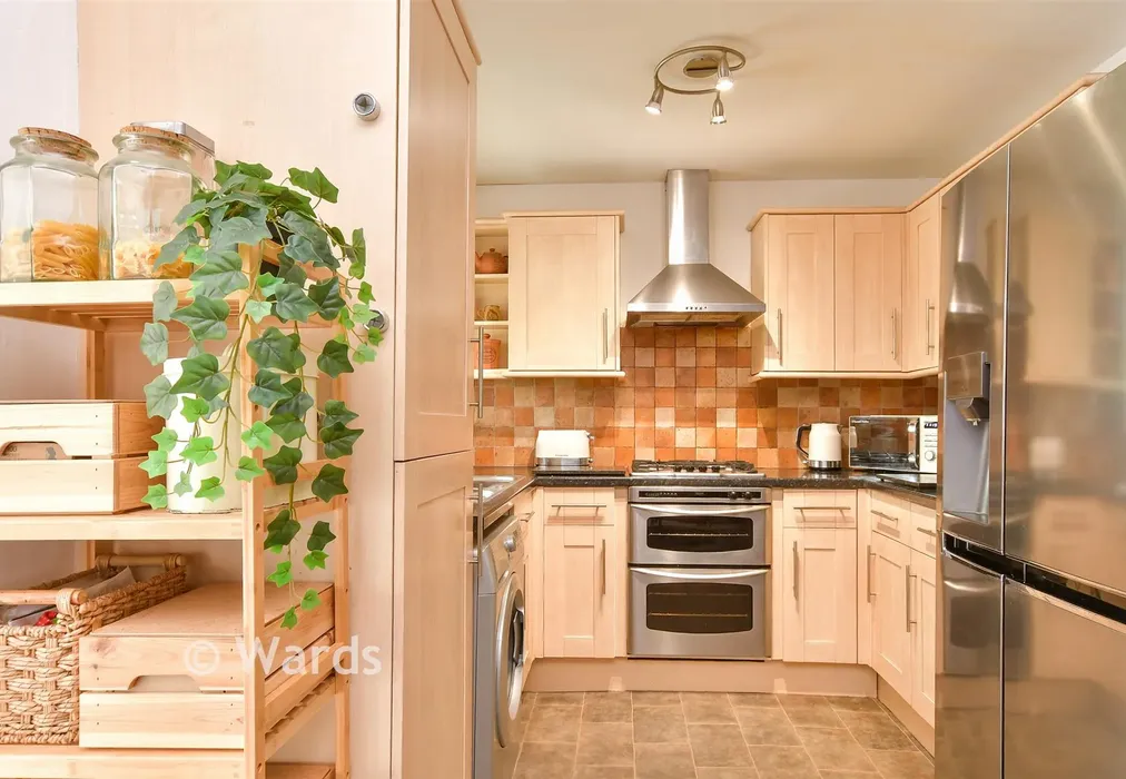Kitchen - Ferndale Road, Gravesend, Kent - Wards of Kent