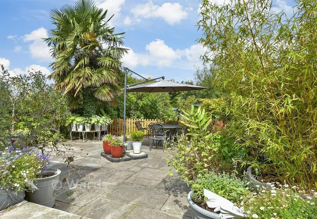 Rear Garden - Ferndale Road, Gravesend, Kent - Wards of Kent
