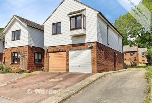 Brissenden Close Upnor ME2 - Wards of Kent