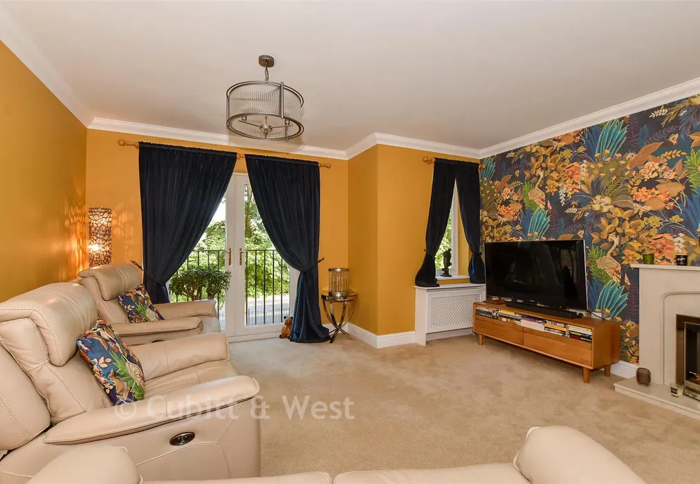 Lounge/Dining Room - Greenfields, Bognor Regis, West Sussex - Wards of Kent