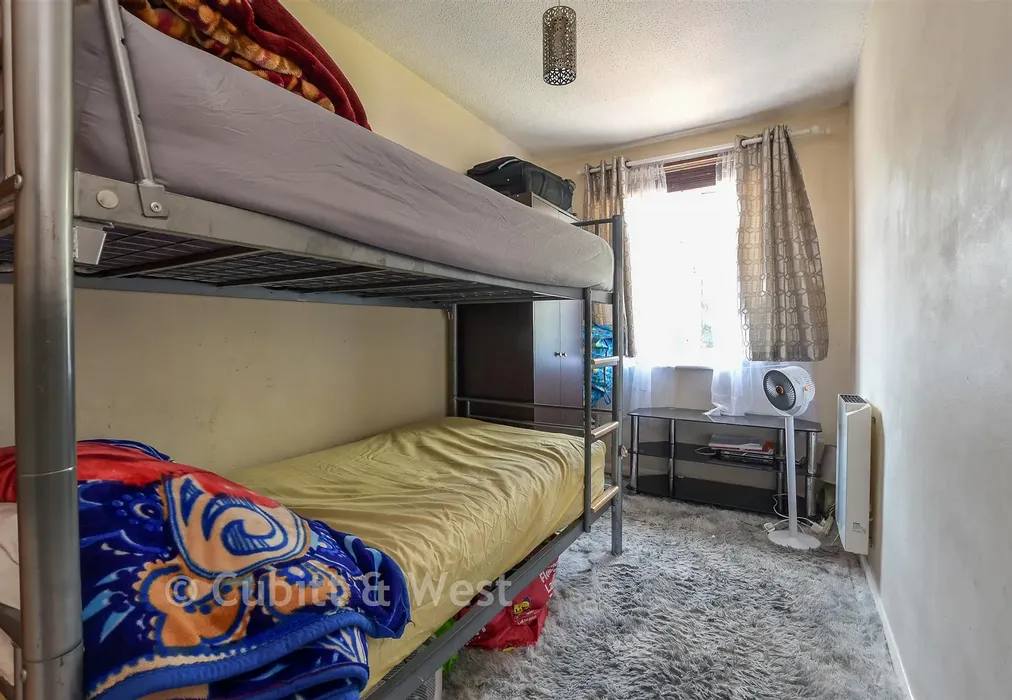 Bedroom 2 - Brandy Way, Sutton, Surrey - Wards of Kent