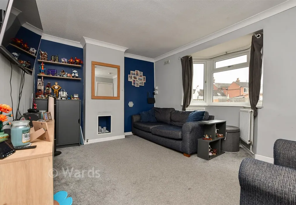 Lounge - Sweechgate, Broad Oak, Canterbury, Kent - Wards of Kent