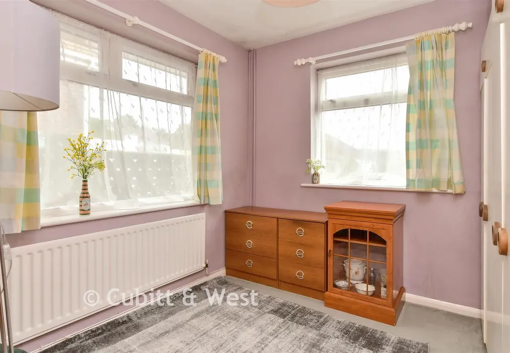 Bedroom 3 - Crescent Drive South, Woodingdean, Brighton, East Sussex - Wards of Kent