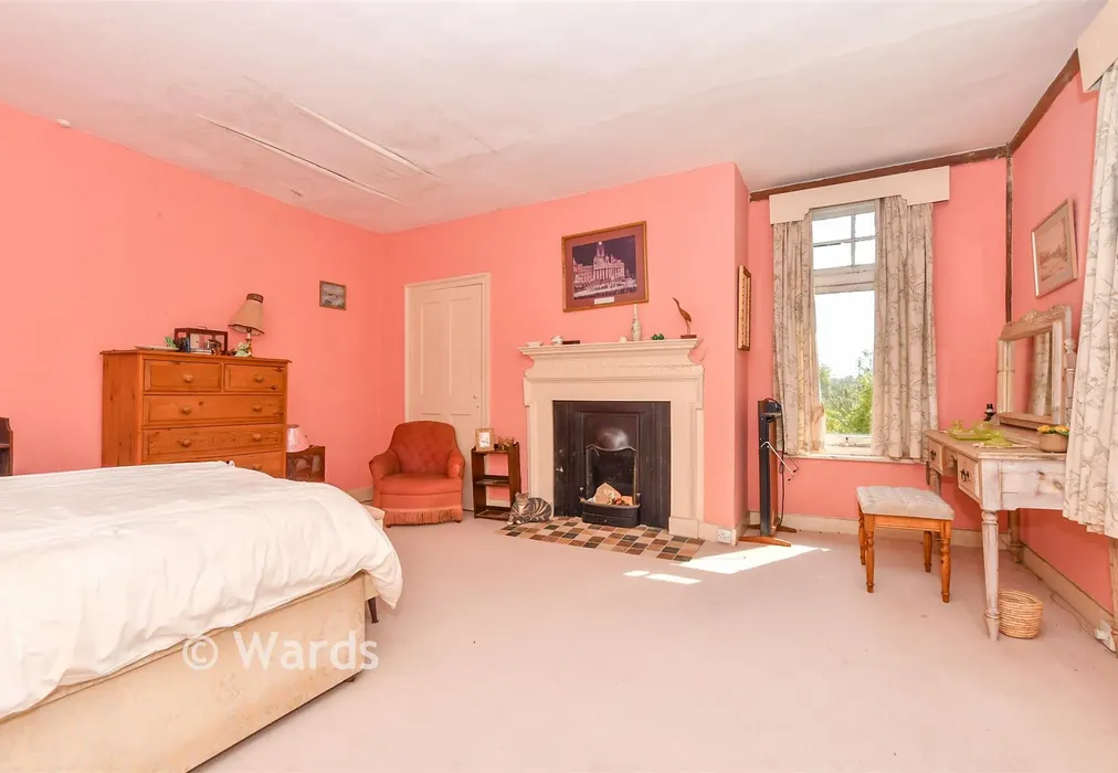 Bedroom 2 - Tenterden Road, Rolvenden, Kent - Wards of Kent