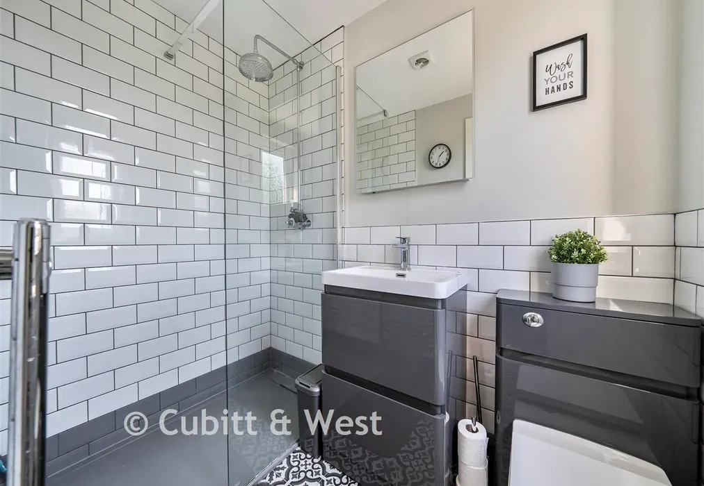 EN-Suite Shower Room N - Field Place, Havant, Hampshire - Wards of Kent