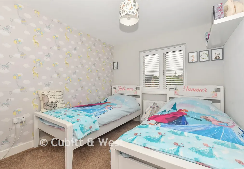 Bedroom 3 - Field Place, Havant, Hampshire - Wards of Kent