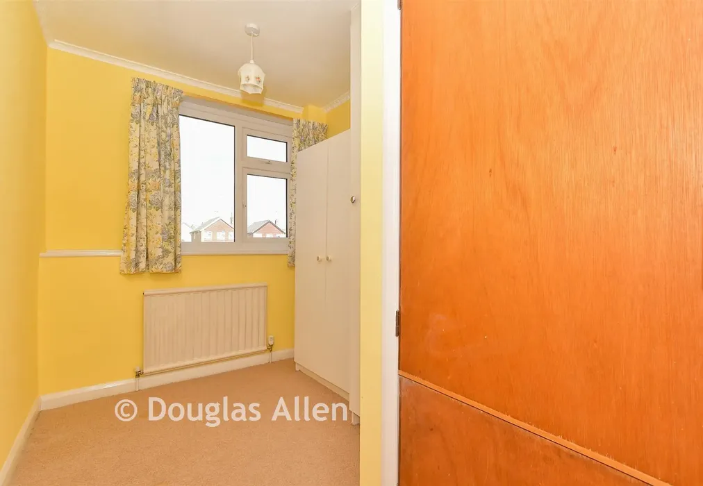 Bedroom 3 - Burne Avenue, Wickford, Essex - Wards of Kent