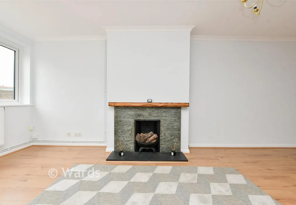 Lounge - Northwood Road, Broadstairs, Kent - Wards of Kent