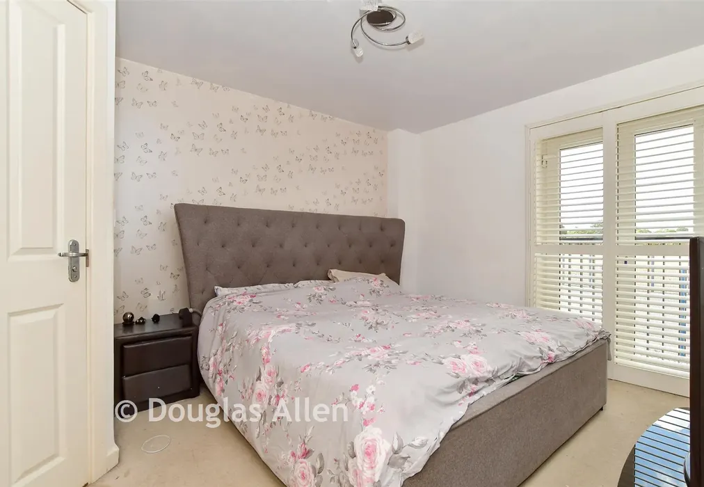 Bedroom 1 - Markhams Close, Basildon, Essex - Wards of Kent
