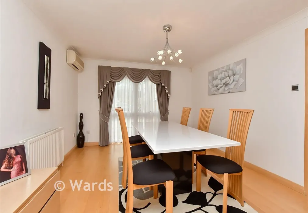 Dining Area - Cloisterham Road, Rochester, Kent - Wards of Kent