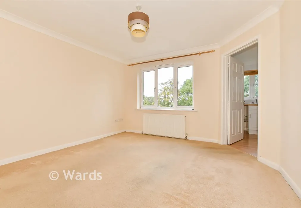 Lounge/Diner - Herne Bay Road, Tankerton, Whitstable, Kent - Wards of Kent