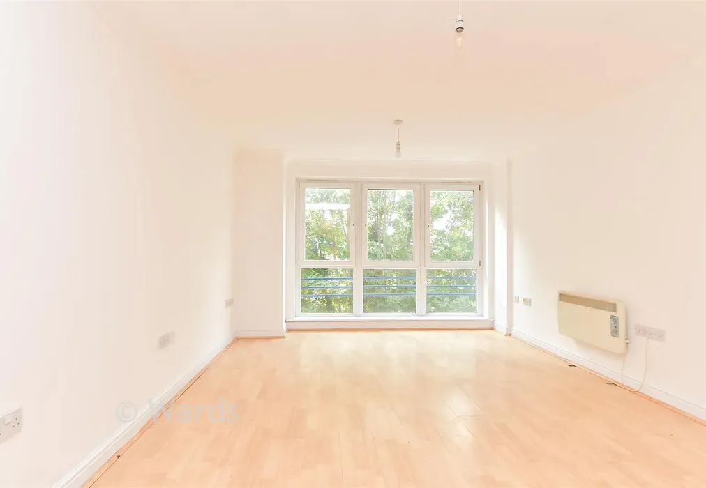 Kitchen/Lounge/ Dining Area - Stuart Road, Gravesend, Kent - Wards of Kent