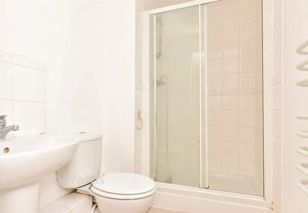 En-Suite Shower Room - Stuart Road, Gravesend, Kent - Wards of Kent