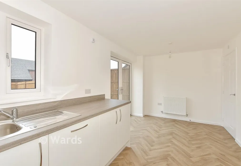 Kitchen/Diner - Salamanda Way, Minster On Sea, Sheerness, Kent - Wards of Kent