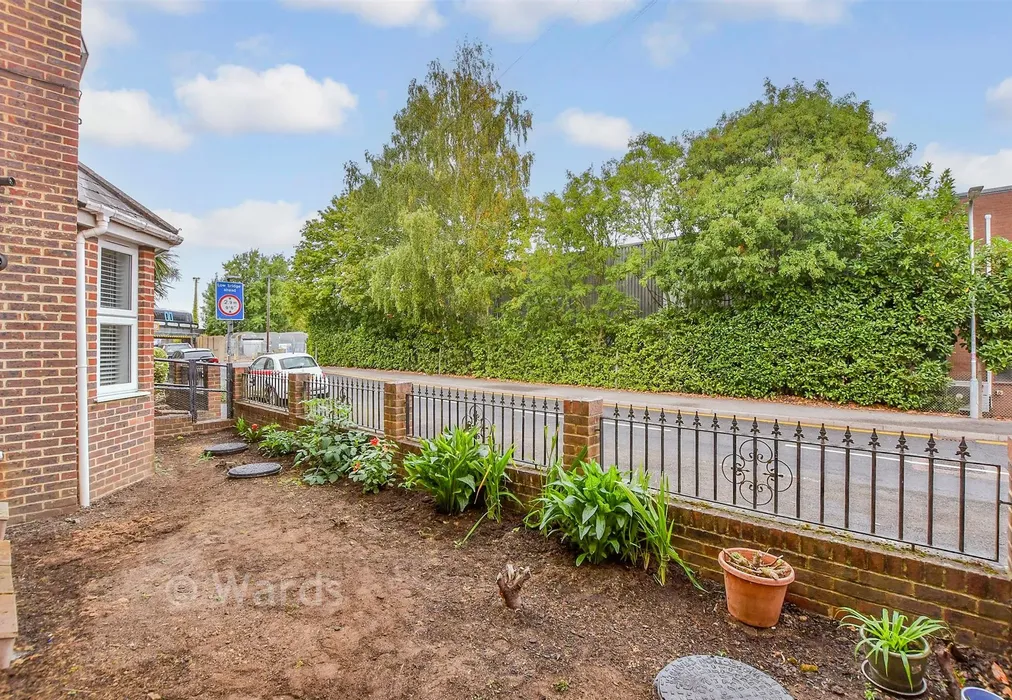 Front Garden - St. Eanswythe's Court, Tonbridge, Kent - Wards of Kent